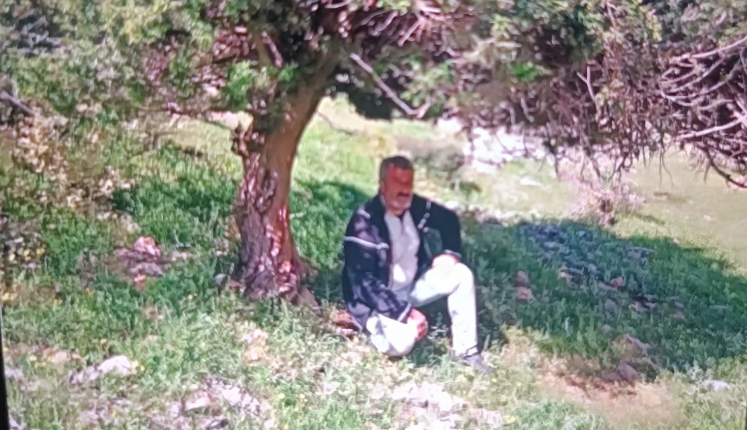 Batman’ın Gercüş ilçesine bağlı Kömürcü köyünde çıkan tartışmada göğsünden bıçaklanan