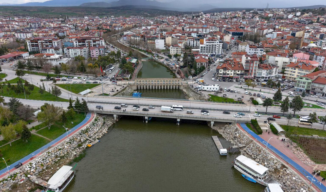 Türkiye’nin en büyük tatlı su gölü olan Beyşehir Gölü, yılbaşından