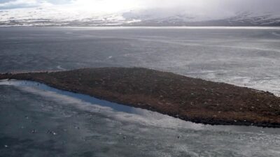 Kars’ın Arpaçay ile Ardahan’ın Çıldır ilçeleri arasında yer alan, Doğu