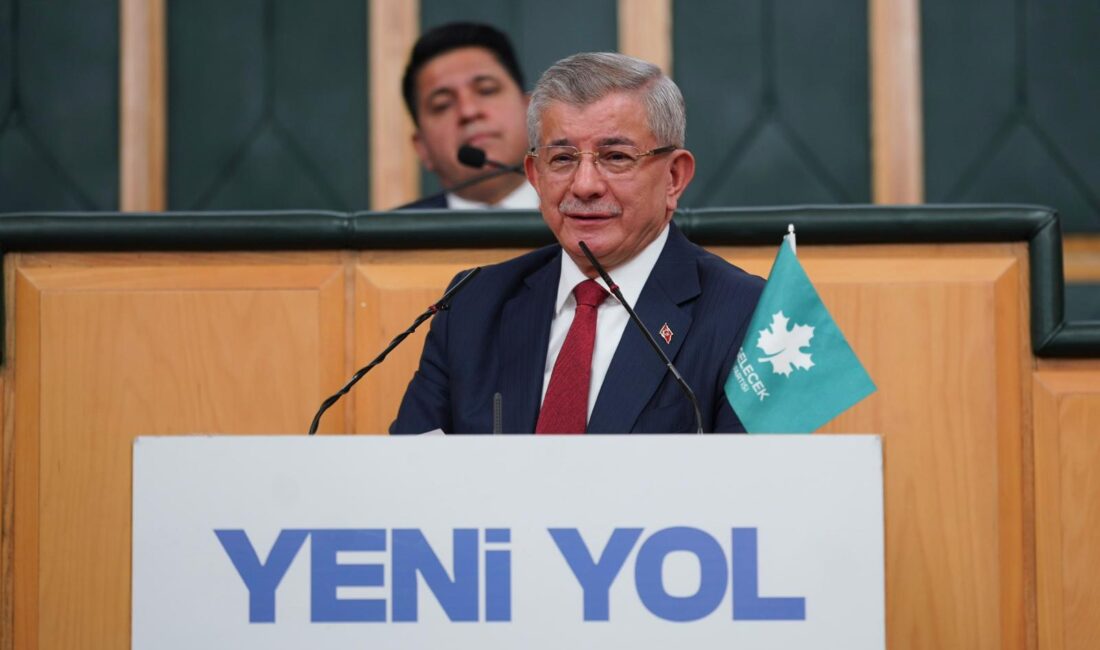 Gelecek Partisi Genel Başkanı Ahmet Davutoğlu, TBMM’de düzenlenen grup toplantısında