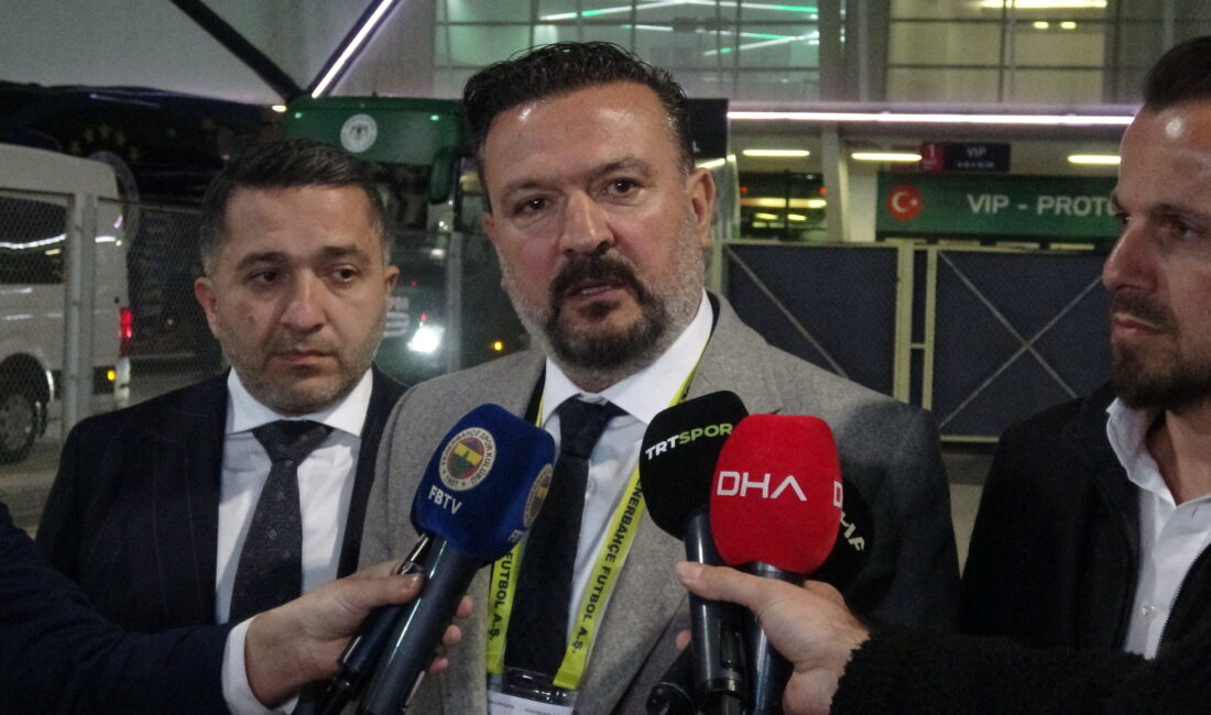 Fenerbahçe Yönetim Kurulu Üyesi Ertan Torunoğulları, Türkiye Kupası çeyrek finalinde