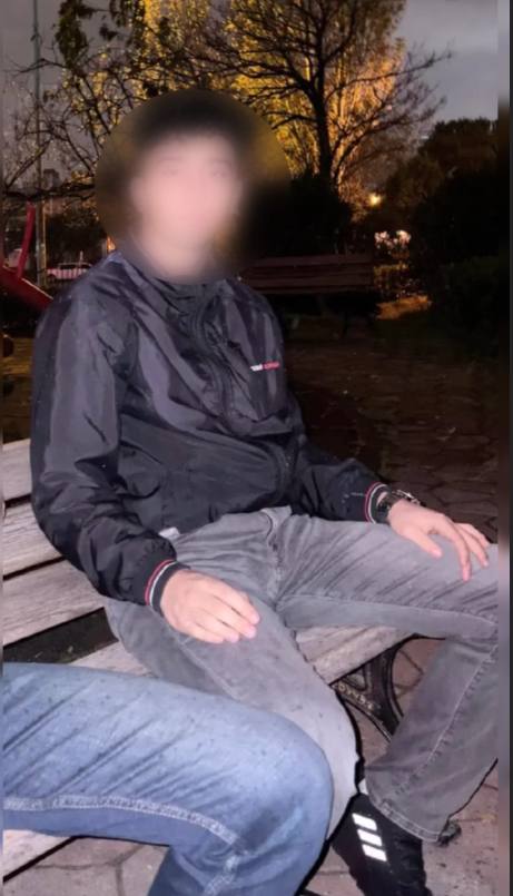 İstanbul Esenler’de, hızlı araç kullandığı için uyarılan 17 yaşındaki Derviş