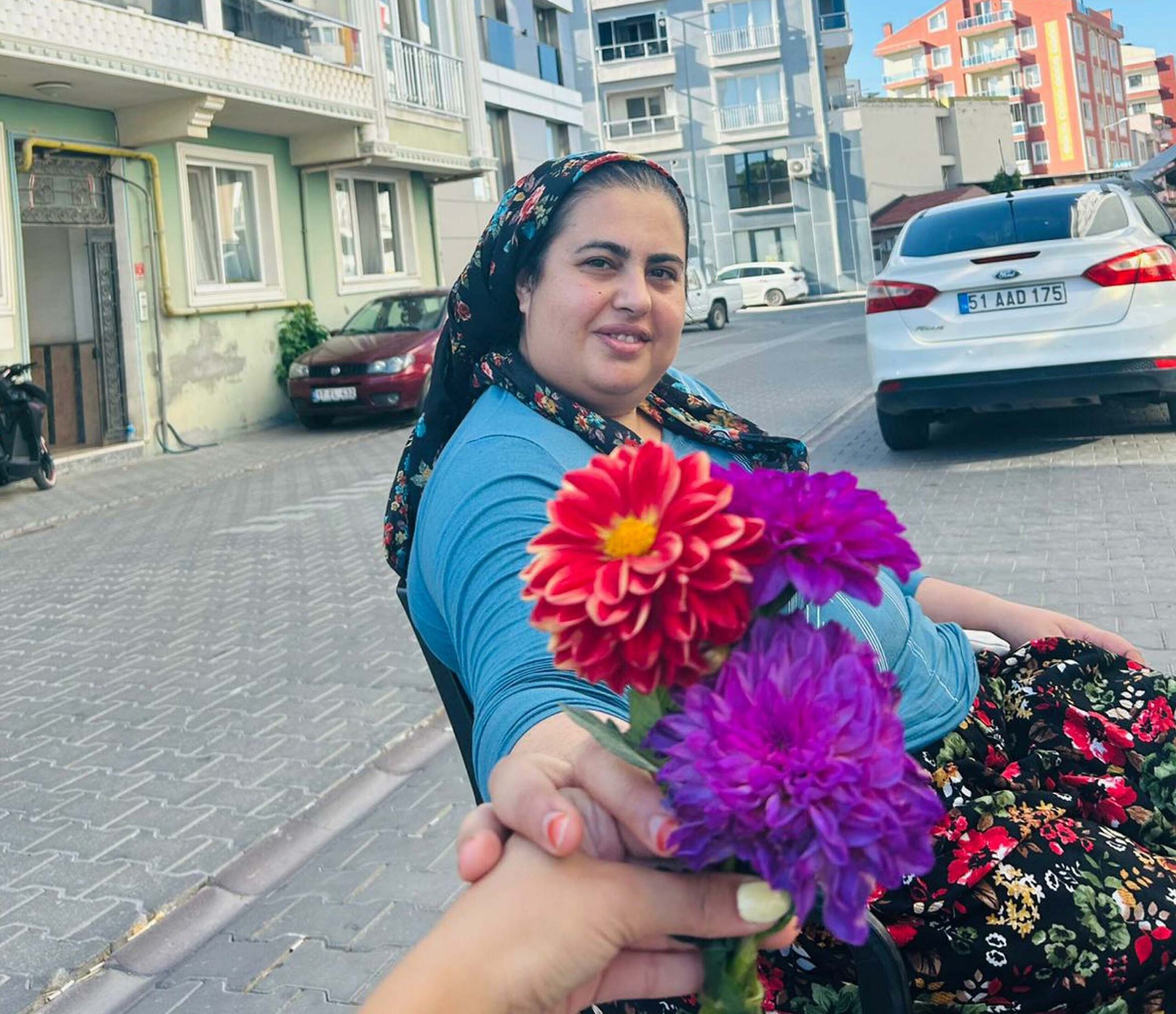 Çanakkale’nin Ezine ilçesinde, eski eşi Şerife A.’yı (37) çalıştığı iş