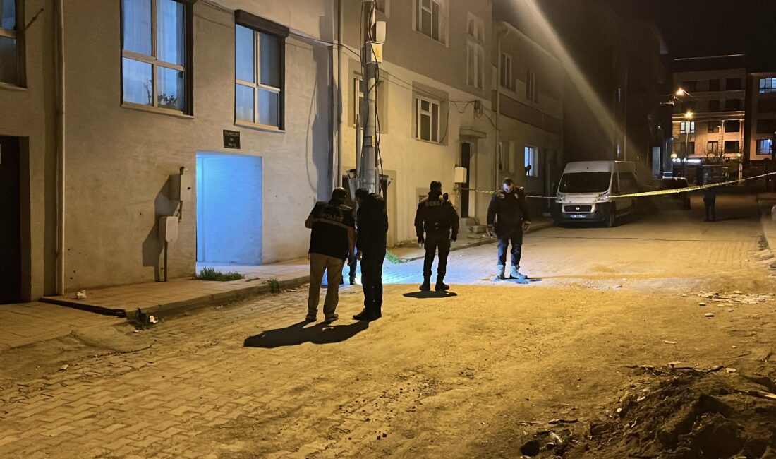 Eskişehir’de gece yarısı iki grup arasında çıkan silahlı kavgada bir