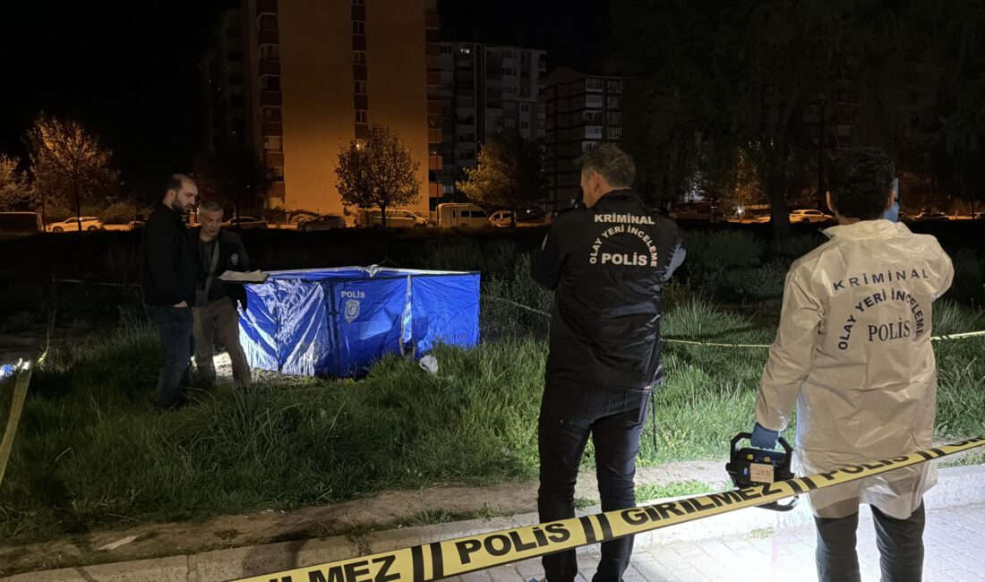 ESKİŞEHİR – Tepebaşı ilçesinde iki grup arasında “yan bakma” meselesi