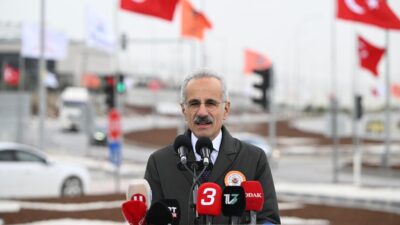 AFYONKARAHİSAR / TEKHA Ulaştırma ve Altyapı Bakanı Abdulkadir Uraloğlu, Afyonkarahisar’da
