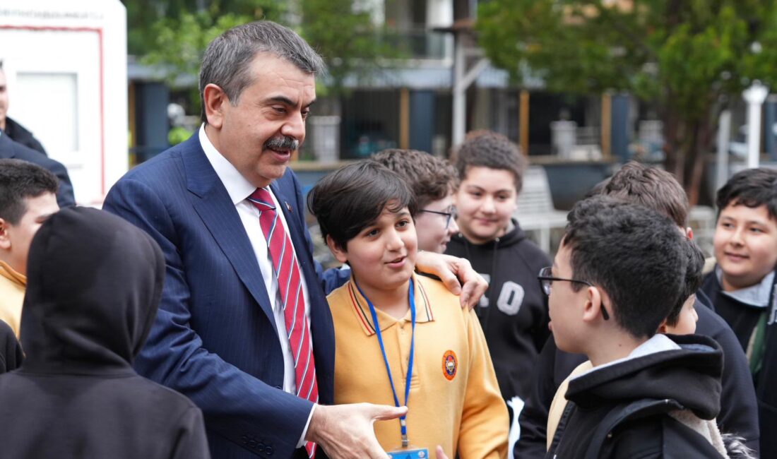 Milli Eğitim Bakanı Yusuf Tekin, Aydın’da gerçekleştirdiği ziyaretler kapsamında Türkiye’nin
