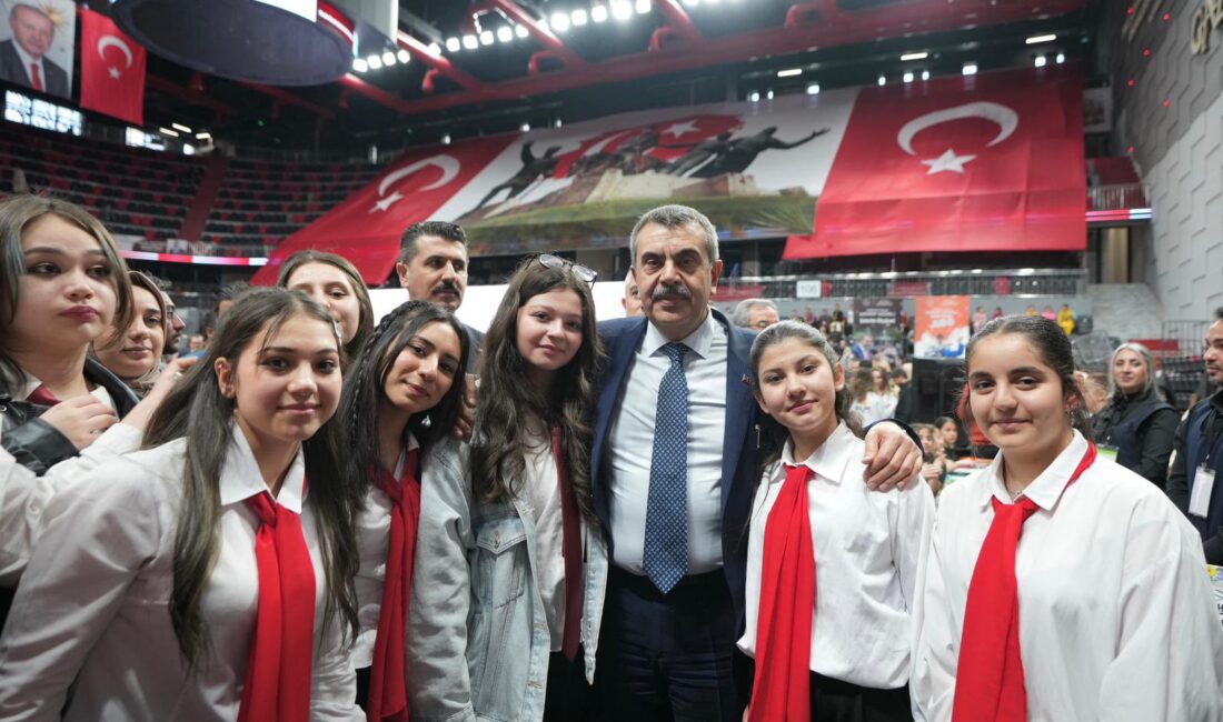 Milli Eğitim Bakanı Yusuf Tekin, Gaziantep’te düzenlenen “Şehrim Okulum” protokol