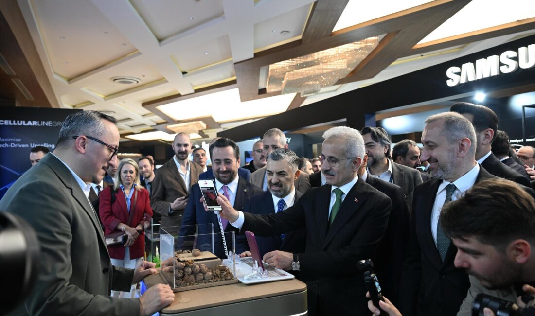 ANTALYA / TEKHA Ulaştırma ve Altyapı Bakanı Abdülkadir Uraloğlu, Türkiye’nin
