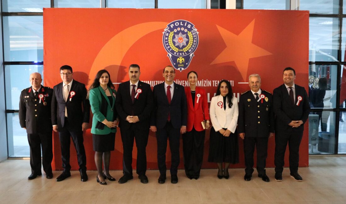Iğdır Valisi Ercan Turan ve eşi Didem Taşolar Hanımefendi, Türk
