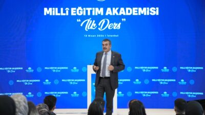 Millî Eğitim Bakanı Yusuf Tekin, Millî Eğitim Akademisi’nin ilk dersini