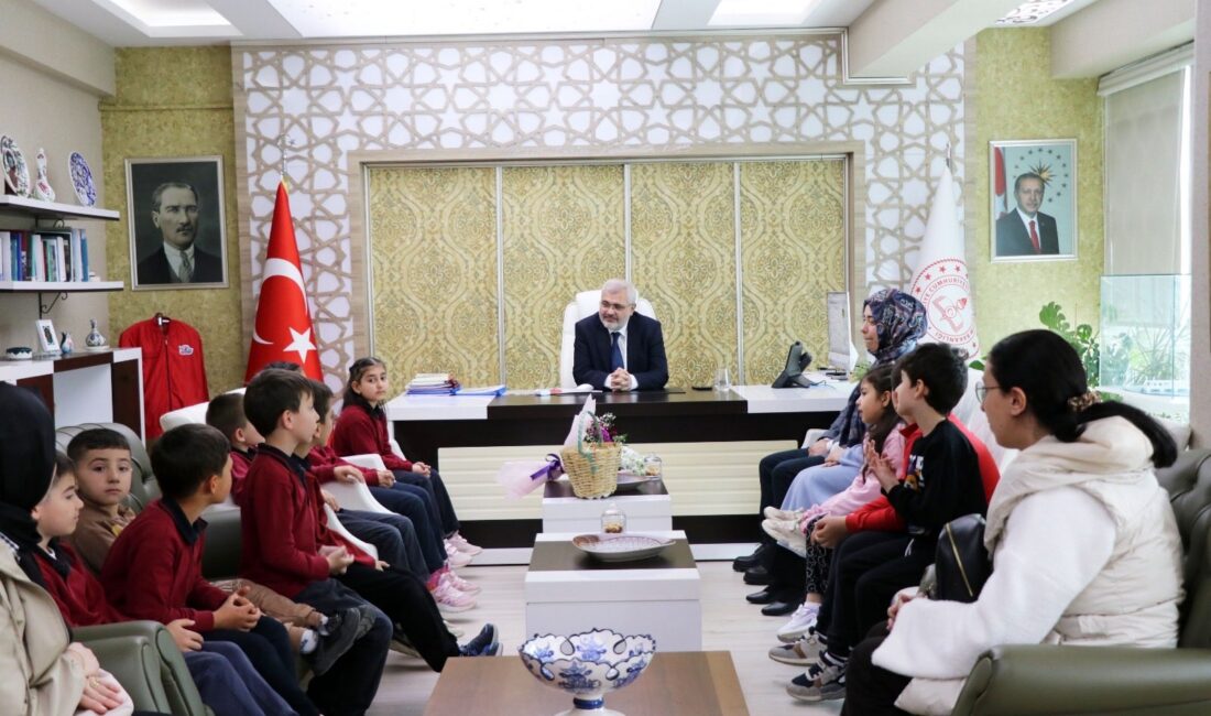 Yarının Büyükleri Paylaşmanın Ve Birlikte Olmanın Mutluluğunu Yaşadı Yalova İl