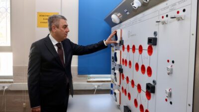 MERSİN / TEKHA Mersin Valisi Atilla Toros, eğitim kurumları ziyaretleri