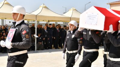 KIRŞEHİR / TEKHA Kırşehir Valisi Sefa Demiryürek, geçirdiği rahatsızlık sonucu