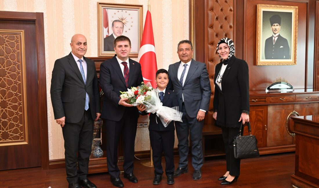 KIRIKKALE / TEKHA Kırıkkale Valisi H. Engin Sarıibrahim, 23 Nisan