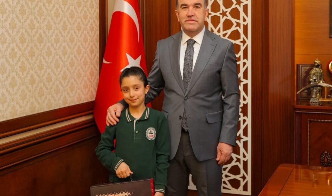 BAYBURT / TEKHA Bayburt Valiliği, Türkiye Büyük Millet Meclisi’nin açılışının