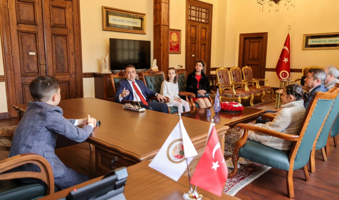 BİLECİK / TEKHA Bilecik Valisi Faik Oktay Sözer, 23 Nisan