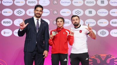 ARNAVUTLUK / TEKHA Arnavutluk’un başkenti Tiran’da düzenlenen Avrupa Güreş Şampiyonası’nda