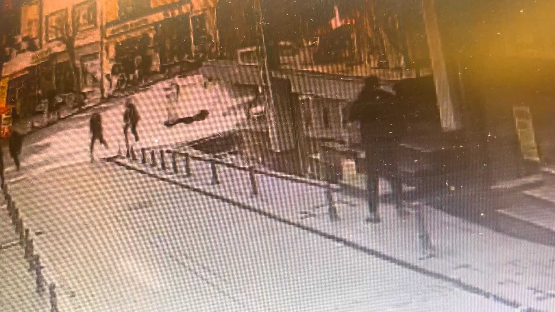 Fatih’te özel bir lojistik firmasında kurye olarak görev yapan yabancı