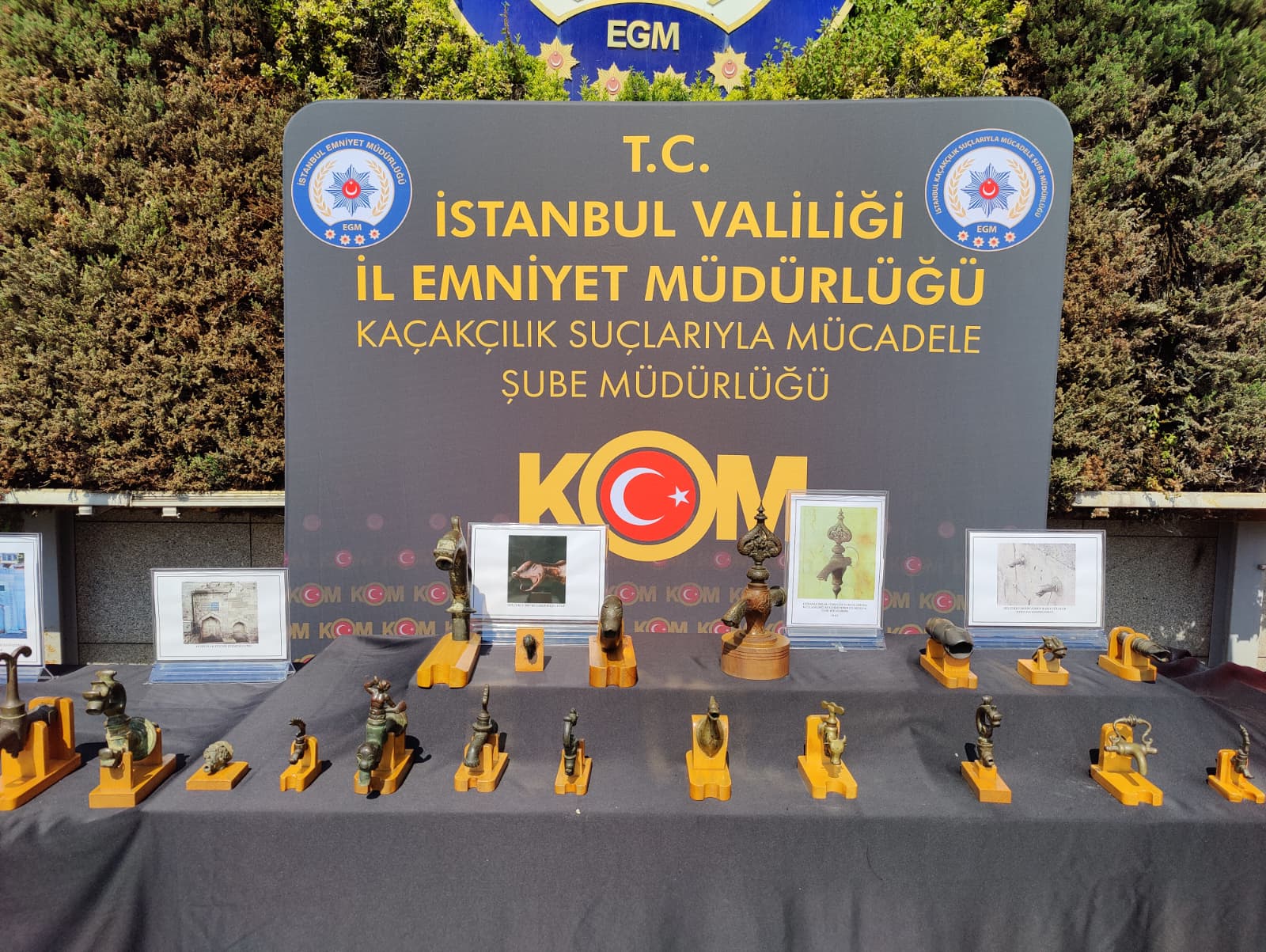 İstanbul’da düzenlenen geniş kapsamlı tarihi eser operasyonlarında, Selçuklu’dan Osmanlı’ya kadar