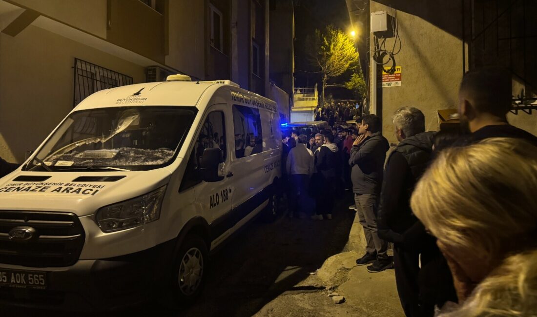 İzmir’in Buca ilçesinde, eşi Ç.Ç. (44) ile tartıştığı sırada tabancayla