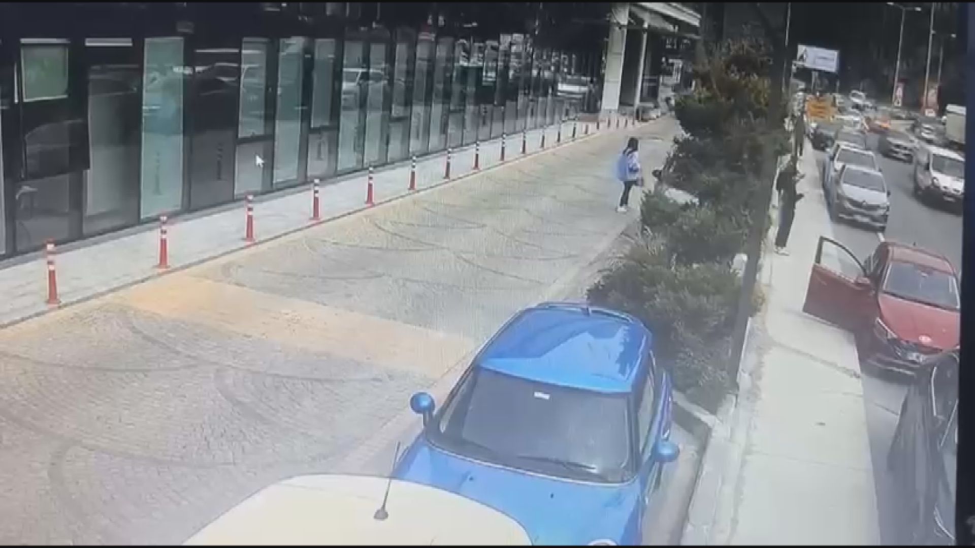 Kağıthane’de eski sevgilisi Elifnur A. (20) ile barışmak için akılalmaz