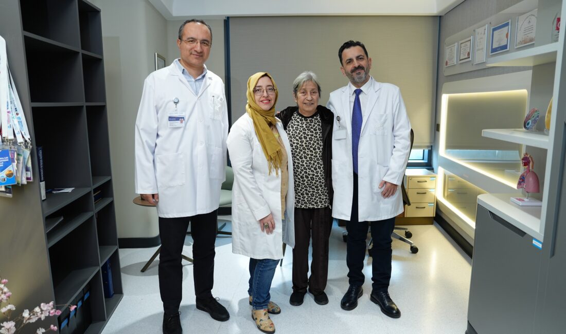 Ağzından kan gelmesi şikayetiyle hastaneye başvuran 76 yaşındaki Gülin Gökçen,