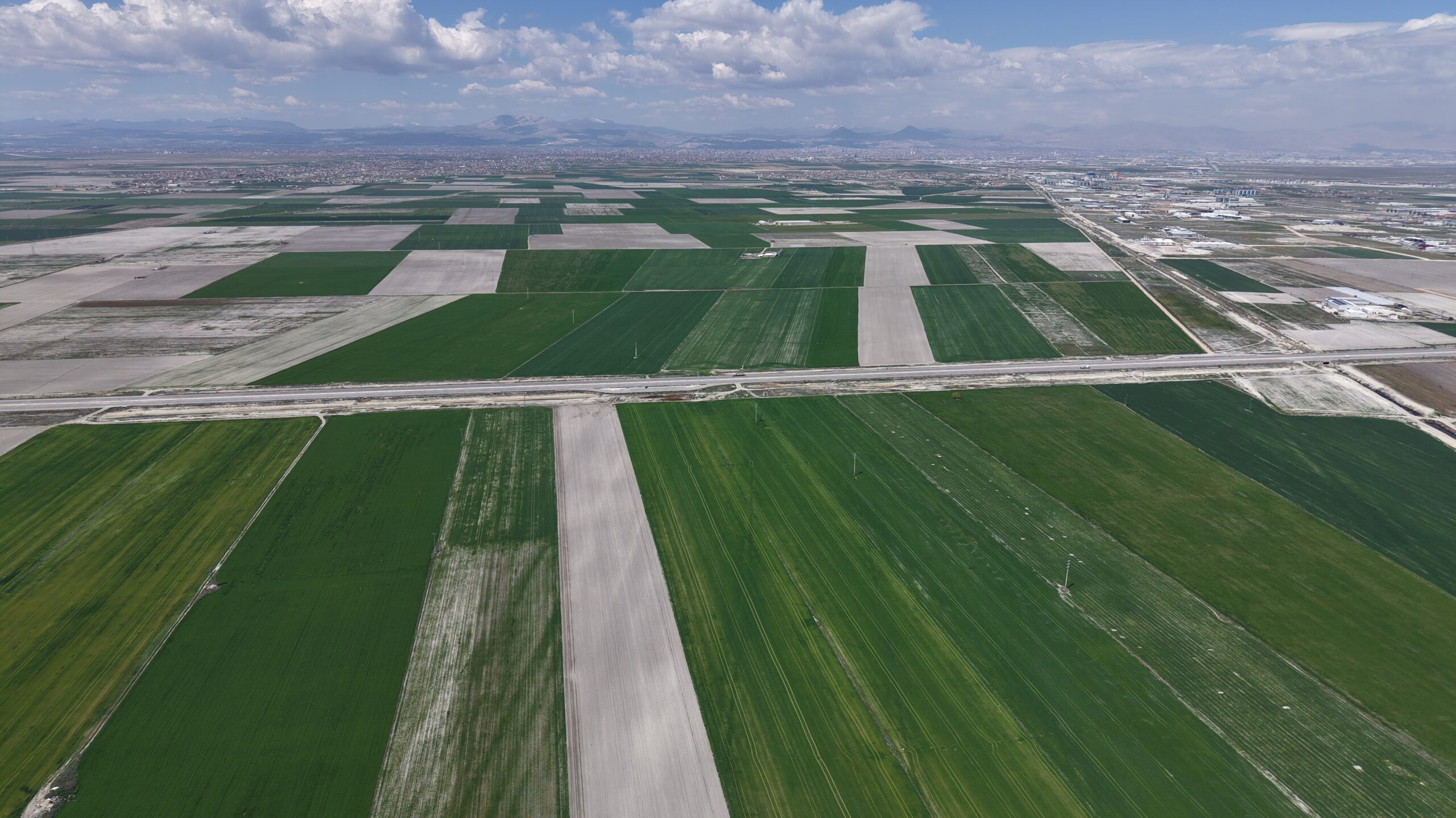 “Türkiye’nin tahıl ambarı” olarak nitelendirilen Konya Ovası’nda son dönemde etkili