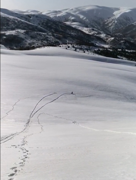Sivas’ın Suşehri ilçesinde faaliyet gösteren Suşehri Dağcılık Kulübü (SUDAK) üyeleri,