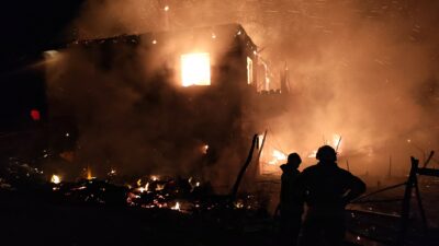 MANİSA – Manisa’nın Demirci ilçesinde iki katlı müstakil bir evde