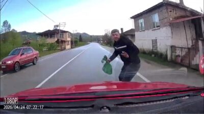 Ordu’nun Fatsa ilçesinde yolun karşısına geçmeye çalışırken otomobilin çarptığı 40