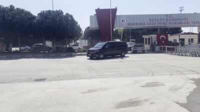 Cumhuriyet Halk Partisi (CHP) Genel Başkanı Özgür Özel, İstanbul Büyükşehir