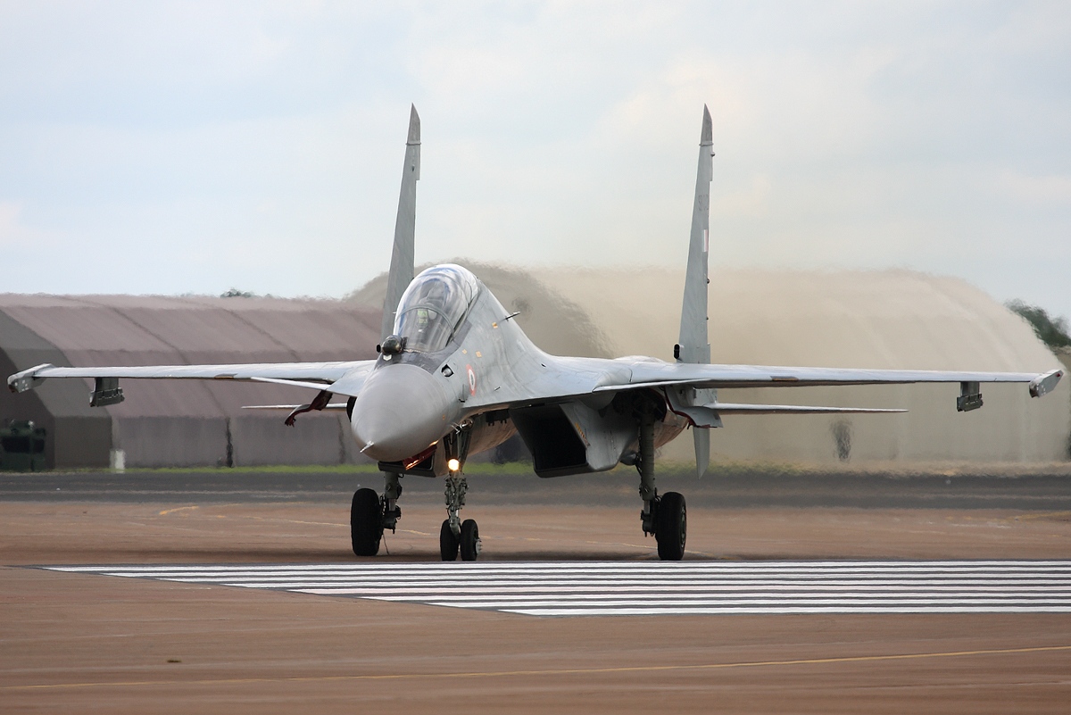 Rusya Savunma Bakanlığı, Kırım semalarında eğitim uçuşu gerçekleştiren “Su-30” tipi