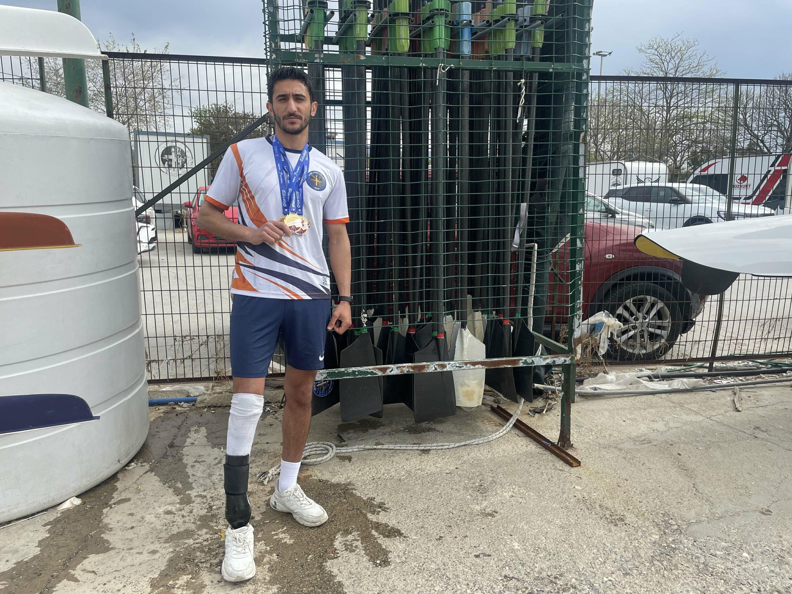 İzmir’de yaşayan 28 yaşındaki Batuhan Taş, bir buçuk yıl önce