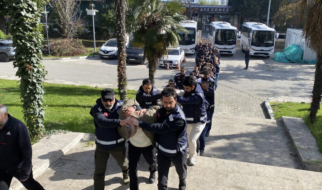 Samsun merkezli Bursa ve İstanbul’da düzenlenen eş zamanlı operasyonlarda, geniş