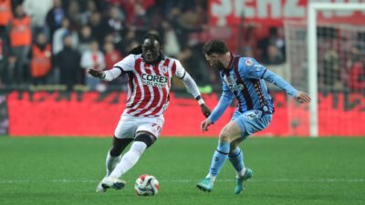 Ziraat Türkiye Kupası çeyrek final mücadelesinde Karadeniz derbisi heyecanı yaşandı.