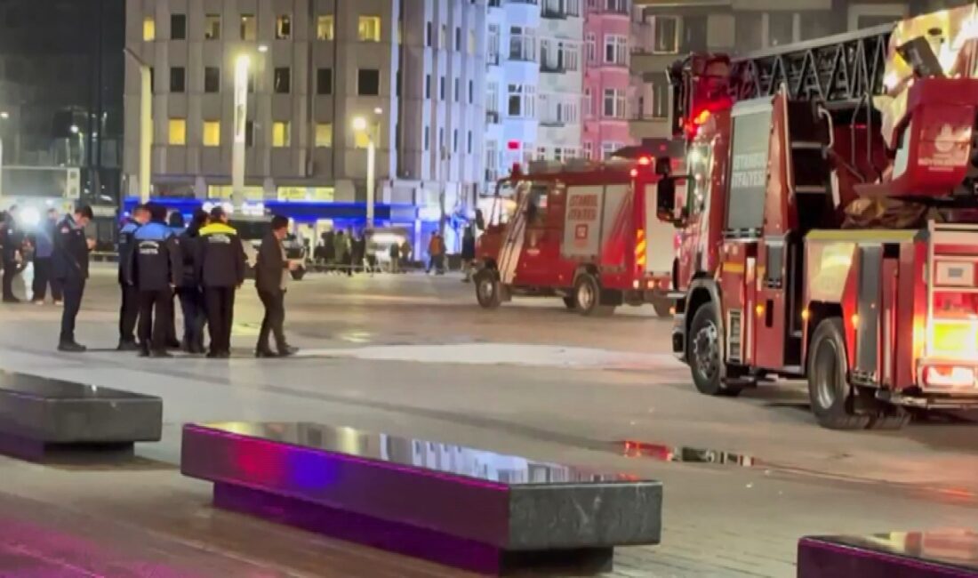Taksim Metro İstasyonu’nda bulunan bir asansörün elektrik panosunda çıkan yangın
