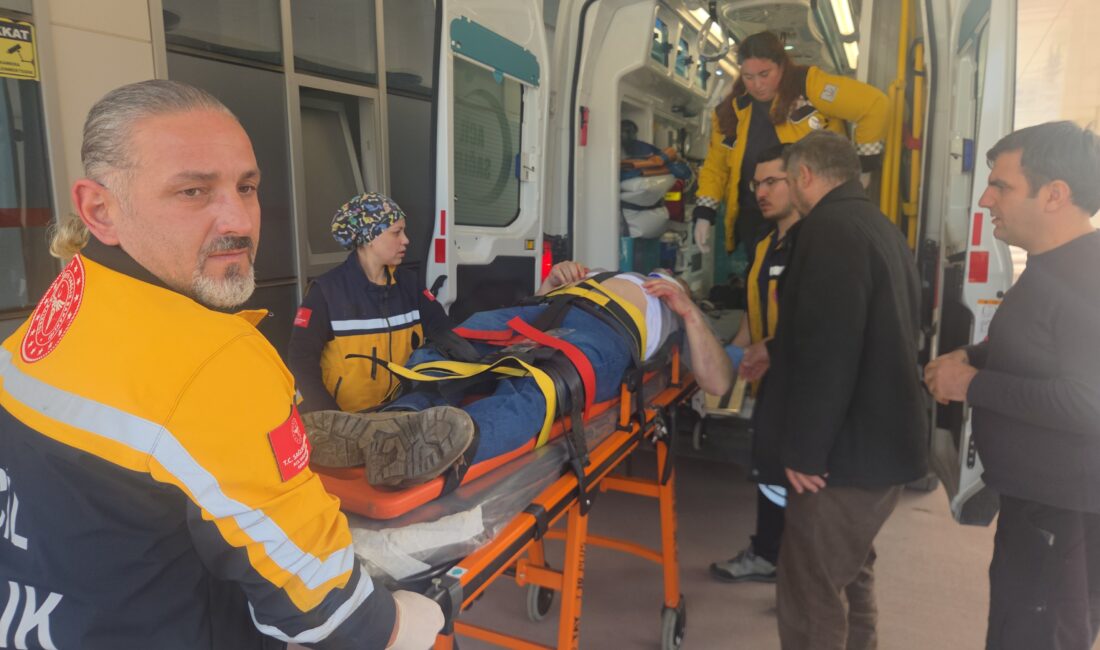 Bursa’nın Orhangazi ilçesinde, bir binanın çatısındaki su sızıntısını tespit etmek