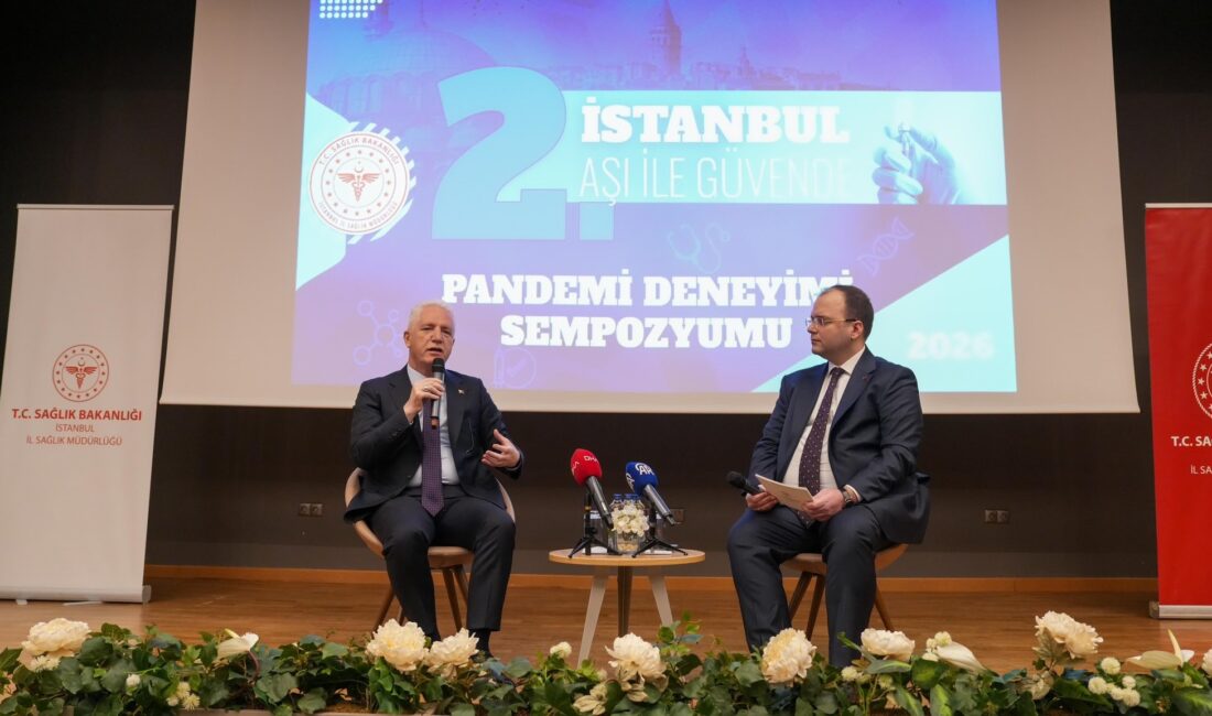 İstanbul’da düzenlenen “2’nci İstanbul Aşı ile Güvende; Pandemi Deneyimi Sempozyumu”nda