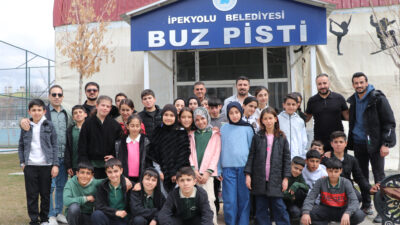 Van’ın İpekyolu ilçesinde belediye bünyesinde faaliyet gösteren sentetik buz pisti,