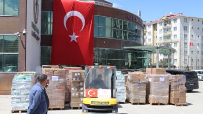 Van’da, komşu ülke İran’a ulaştırılmak üzere hazırlanan ve içerisinde geniş