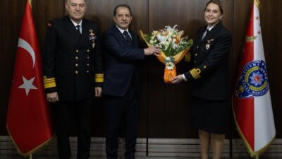 &nbsp; Sahil Güvenlik Marmara ve Boğazlar Bölge Komutanı Tümamiral Serkan