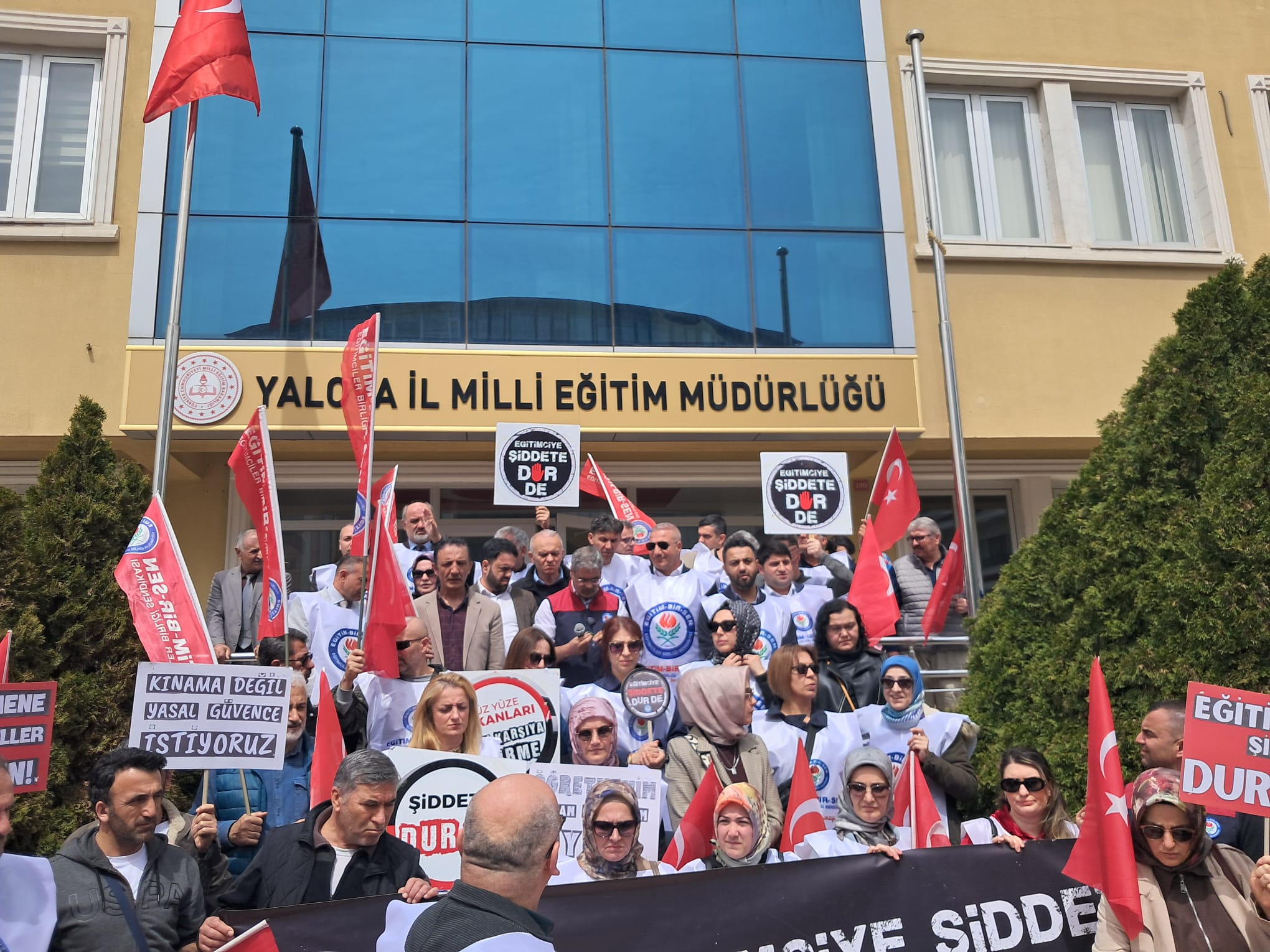 Siverek’teki Saldırı Eğitim Camiasını Ayağa Kaldırdı Eğitim Bir Sen Yalova