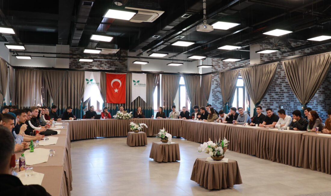 Yalova Makine İhtisas Organize Sanayi Bölgesi’nin TEKNOFEST’e hazırlanan gençlerin teknoloji