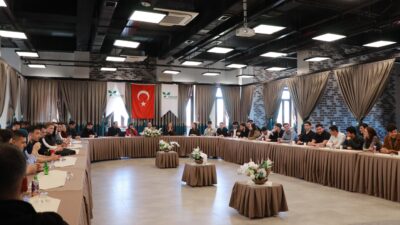 Yalova Makine İhtisas Organize Sanayi Bölgesi’nin TEKNOFEST’e hazırlanan gençlerin teknoloji