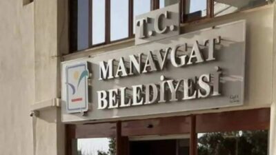 Antalya’da, Manavgat Belediyesine yönelik yürütülen soruşturma çerçevesinde görevinden uzaklaştırılan Belediye