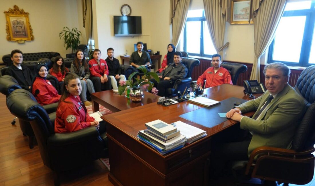 YALOVA / TEKHA Yalova Üniversitesi Teknofest Kulübü öğrencileri, Yalova Üniversitesi