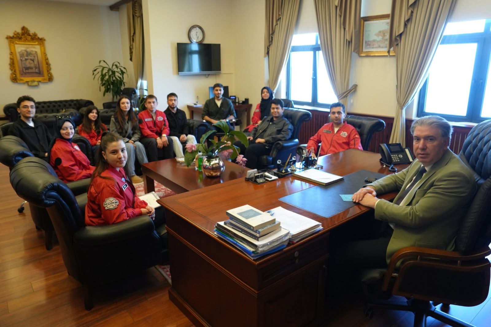 YALOVA / TEKHA Yalova Üniversitesi Teknofest Kulübü öğrencileri, Yalova Üniversitesi