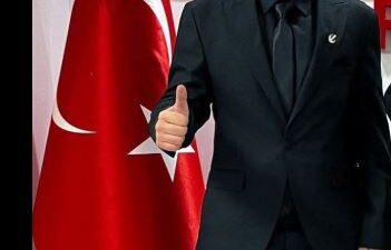 Giresun’da iki grup arasında çıkan kavgayı ayırmak için müdahale eden