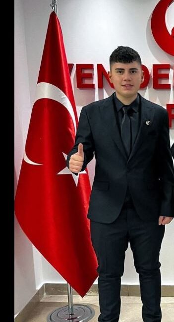 Giresun’da iki grup arasında çıkan kavgayı ayırmak için müdahale eden